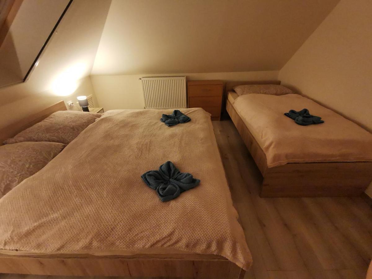 Sokristaly Vendeghaz Hotel Demjen Bagian luar foto